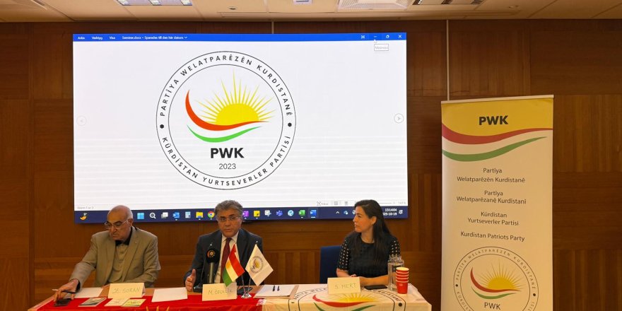 PWK Genel Başkanı Mustafa Özçelik Stockholm'de Bir Seminer Düzenledi