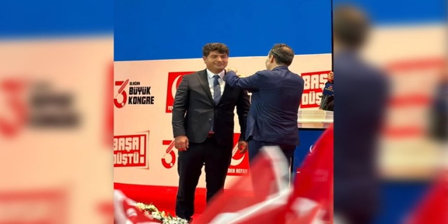 HDP’de iki dönem milletvekilliği yapan isim, Yeniden Refah Partisi’ne katıldı