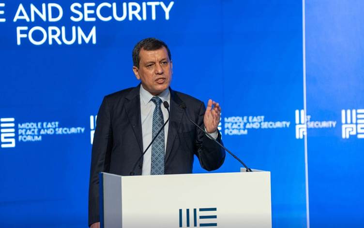 Mazlum Abdi Duhok'tan uluslararası topluma seslendi: Şam'a tanıdığınız şansı bize de tanıyın!