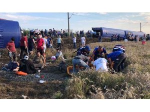 Çorlu’da yolcu treni devrildi: 24 ölü 338 yaralı