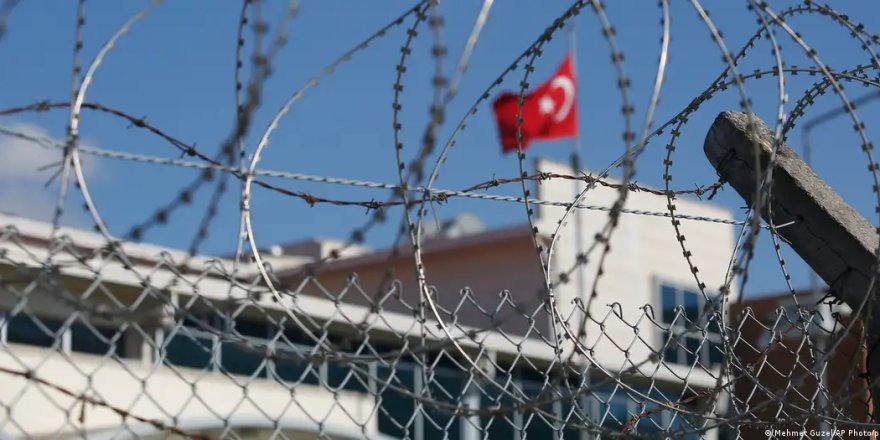 Türkiye'de evrensel insan hakları 77. yılında ne durumda?