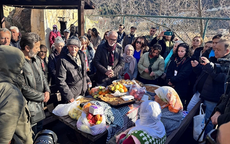 Dersim’de yeni yıl geleneksel Gağan ritüeli ile karşılandı