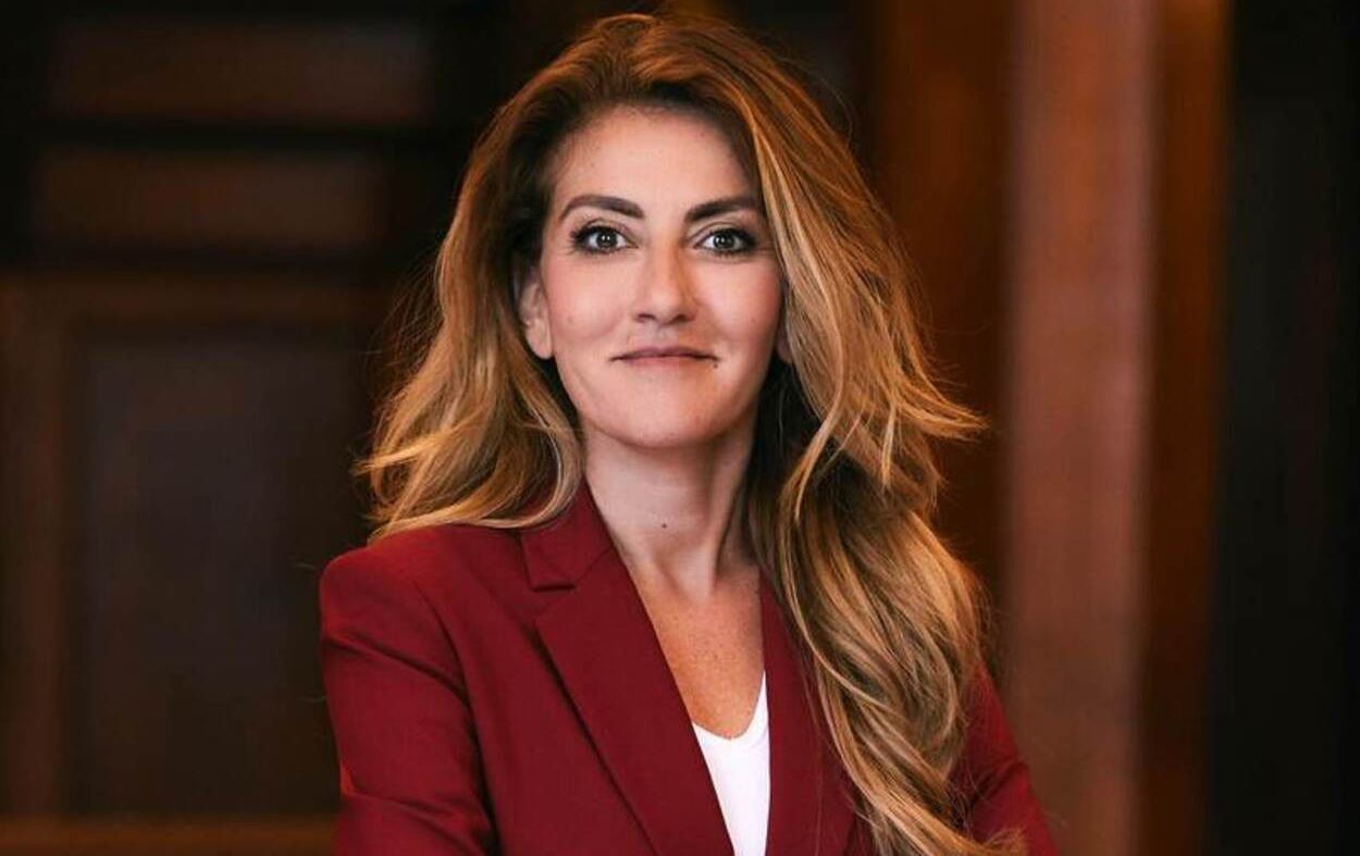 Kürt Siyasetçi Dilan Yeşilgöz Hollanda Savunma Bakanı Oldu