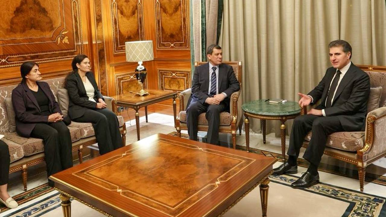 Neçirvan Barzani ile Mazlum Abdi Erbil’de Bir Araya Geldi