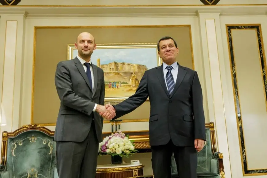 Al-Monitor Analizi: Şam ile DSG Anlaşmasında Fransa Faktörü