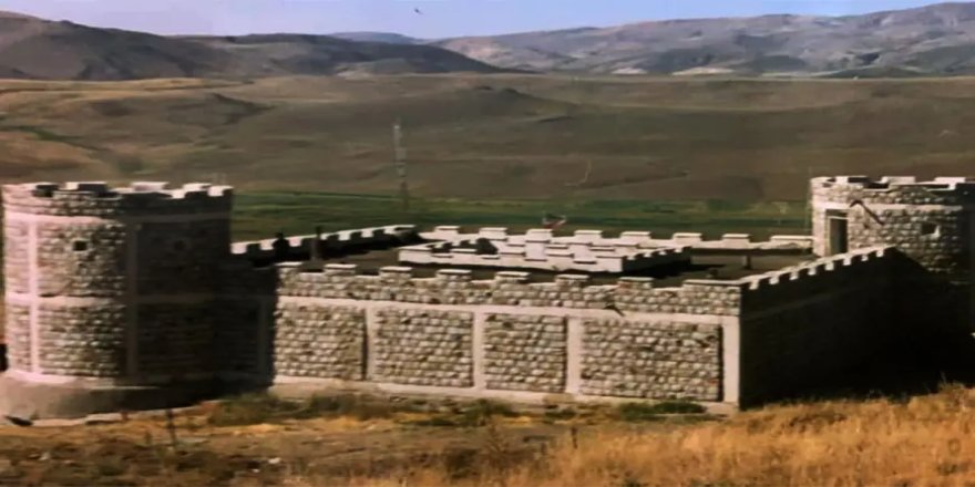 Kamal Soleimani: Çocukluk, Kürtlük ve Kaybın Grameri