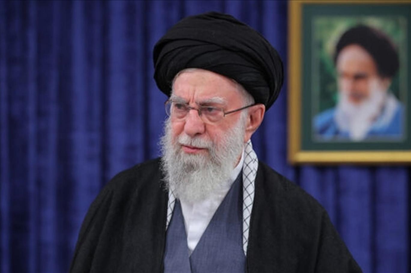 Devrimden, mutlak otoriteye: Ayetullah Ali Hamaney kimdir?