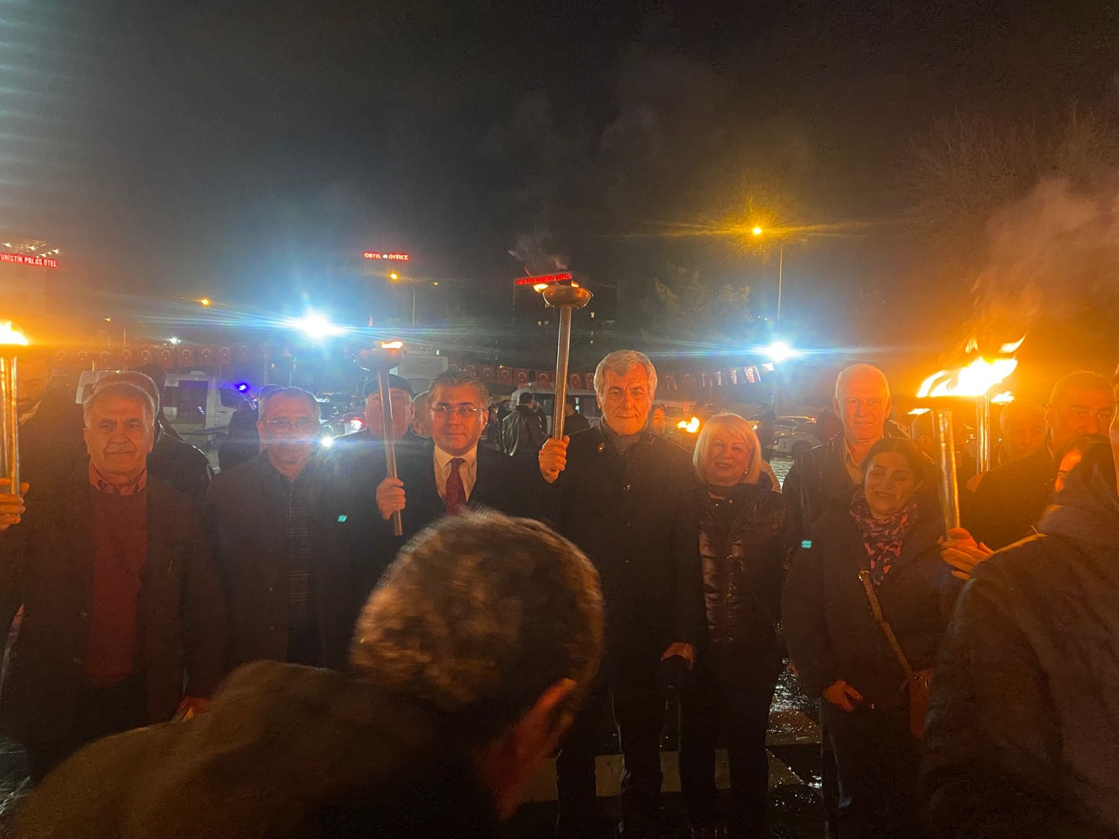 HAK-PAR, PDK-BAKUR, PÊLKURD, PSK, PWK, VEJÎN, KURDISTANÎ BAĞIMSIZ ŞAHSİYETLER 20.03.2026 AKŞAMI DİYARBAKIR ŞEYH SAİD MEYDANINDA NEWROZU KUTLADILAR