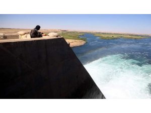 Esad'a bağlı mühendisler Fırat Barajı'na döndü