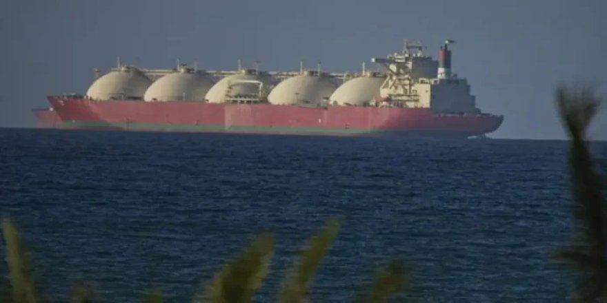 ABD’nin Hürmüz ablukası başladı. Trump: “Yaklaşan İran gemilerini yok edeceğiz”