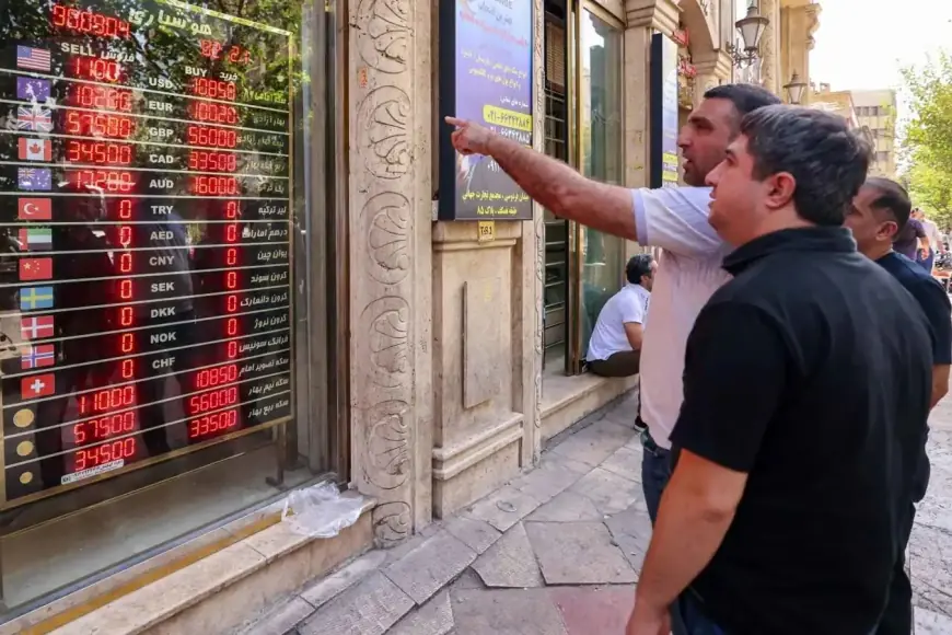 İran Para Biriminde Büyük Çöküş