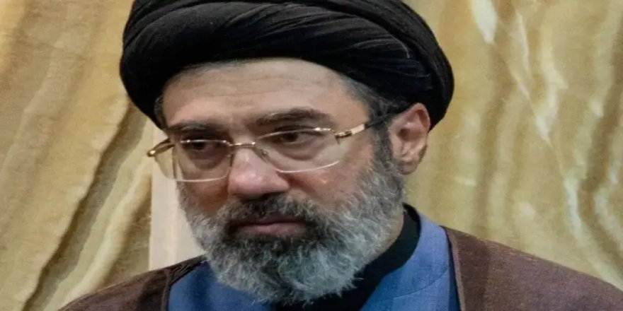 İsrailli Bakandan Mücteba Hamaney’e Uyarı