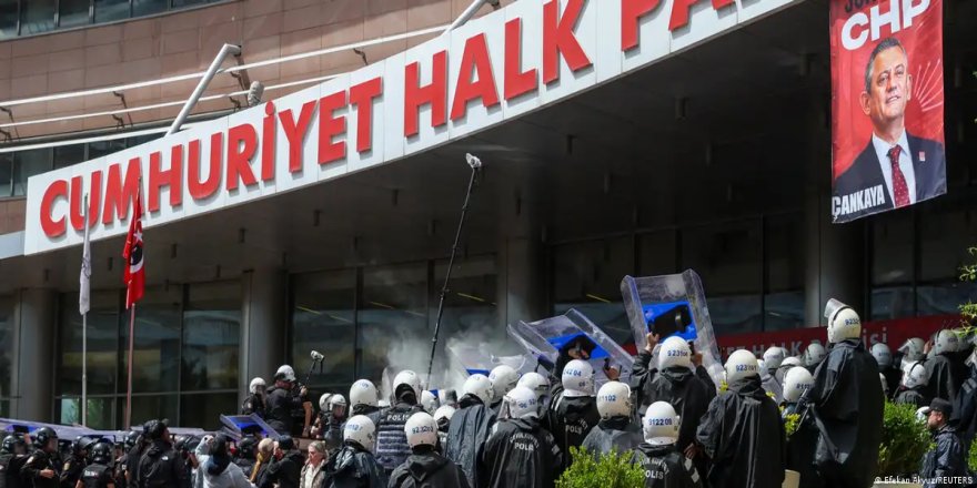 Alman basını: Erdoğan CHP'nin başına bir kukla yerleştirdi