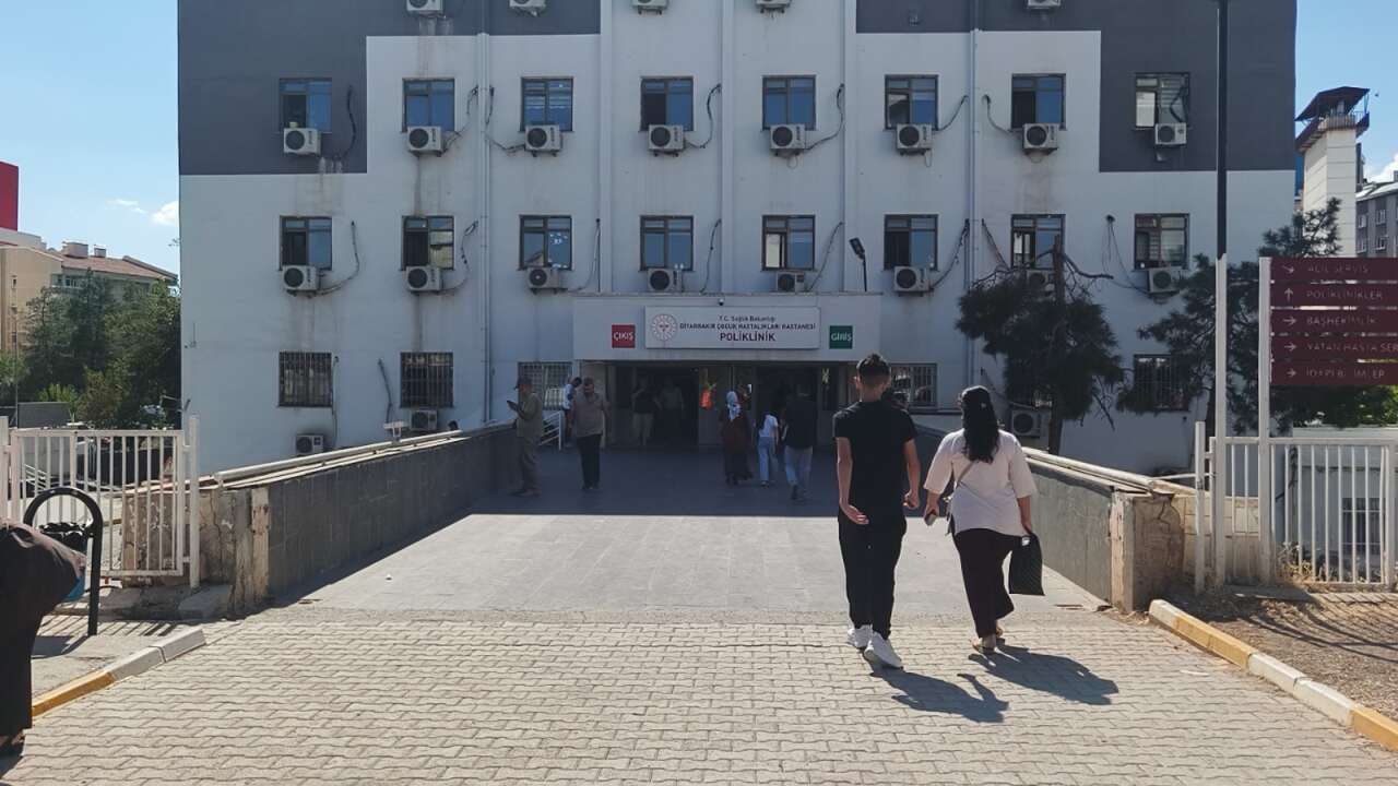 Diyarbakır Çocuk Hastanesi’nde dikkat çeken iddialar