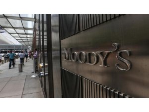 Moody's: Türk ekonomisi 2019'da daralacak
