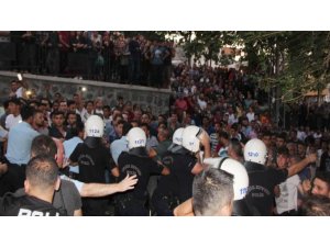Antep'te Suriyelilere saldırı: 11 yaralı