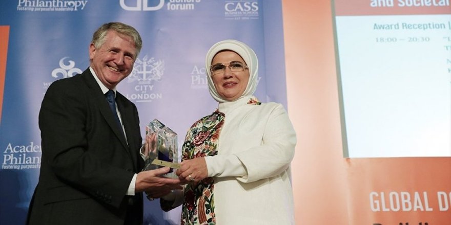 Emine Erdoğan’a Londra’da ödül veren kuruluş 5 ay önce AKP’liler tarafından kurulmuş!