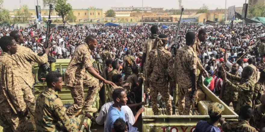 Sudan’da ordu ile muhalefet anlaştı