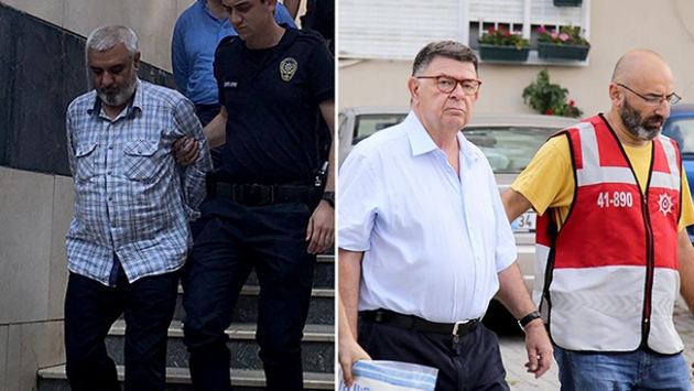 FETÖ Operasyonlarında Gazeteci Bulaç da Tutuklandı