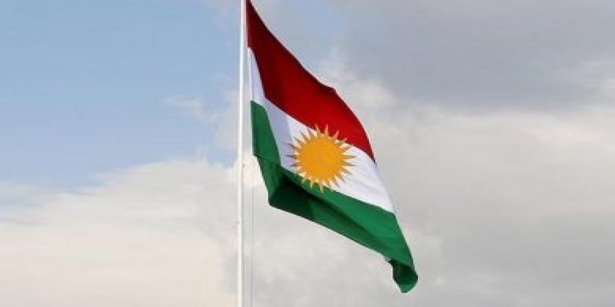 “Kuzey Irak bayrağı protokole çekildi, suç olamaz”