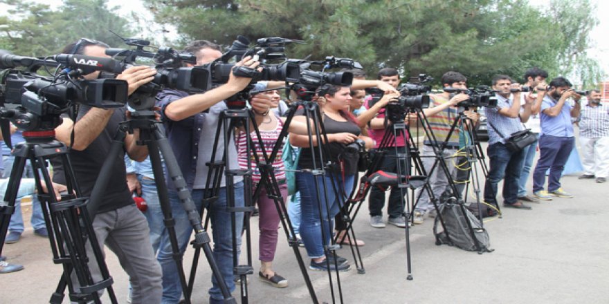 İçişleri Bakanlığı, Diyarbakır'da yerel medyasız yerel medya çalıştayı düzenledi!