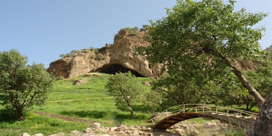 Şaneder Mağarası tarihe ışık tutuyor