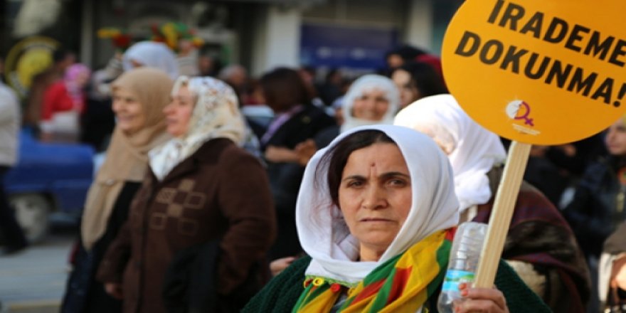 Kayyım, Öcalan’ın sesi ve tarih