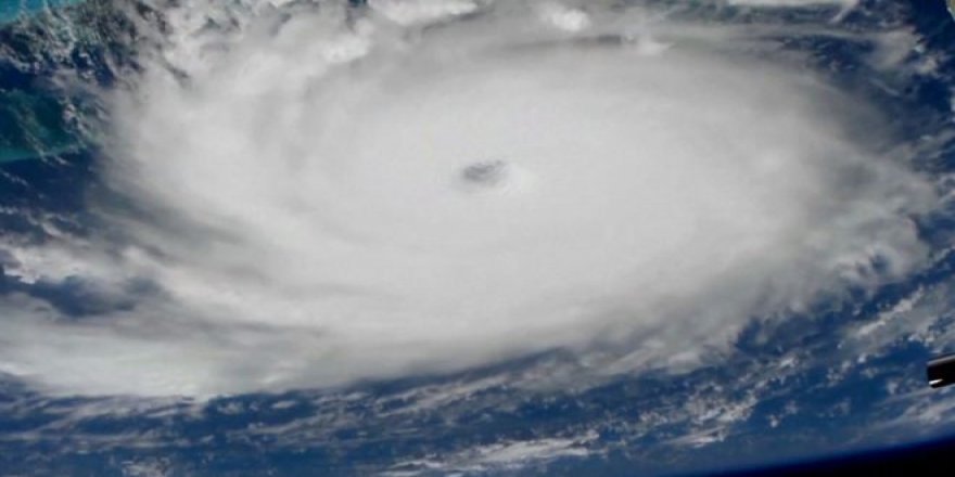 Dorian Kasırgasının Şiddeti 'Kategori 5'e Yükseldi