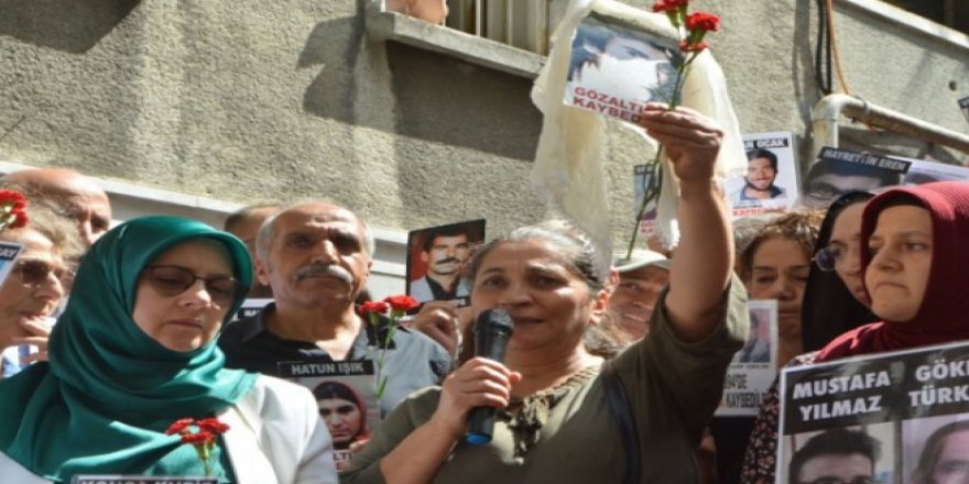 Cumartesi Anneleri: Diyarbakır'daki annelerin acılarını en iyi biz biliriz