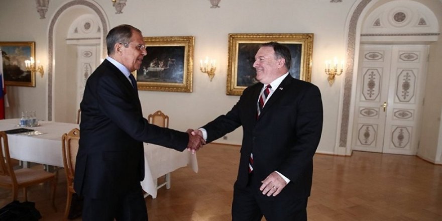 Pompeo ile Lavrov görüştü