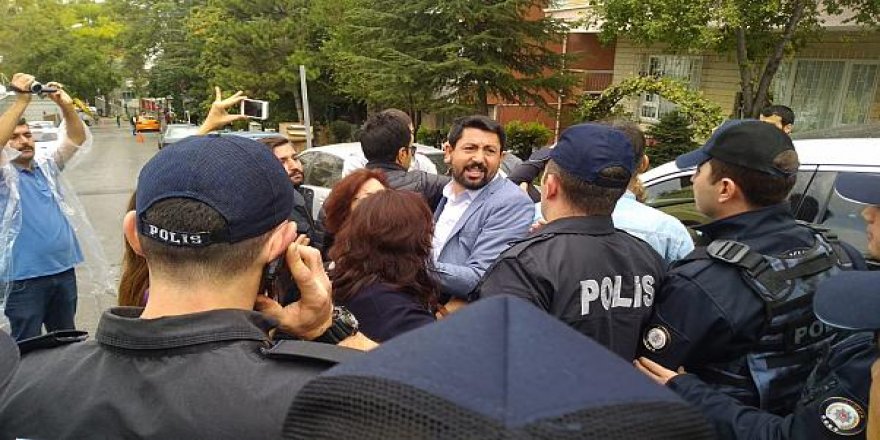 'KHK'lılar Buluşması'na polis müdahalesi