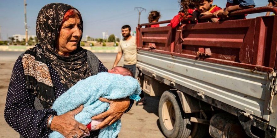 60 bin sivil bölgeyi terk ediyor