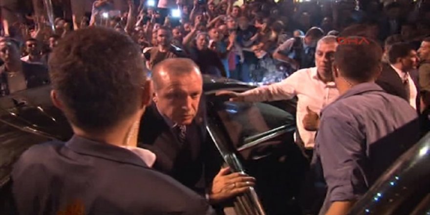 İran'dan çarpıcı iddia: Erdoğan unutmasın, onu darbeden biz kurtardık