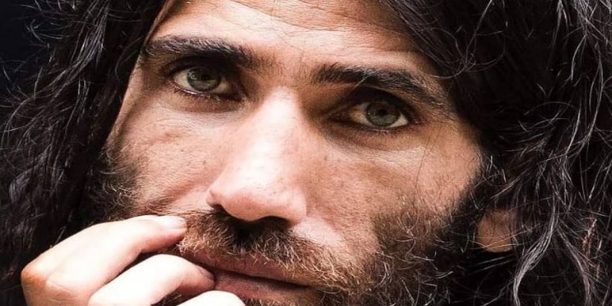 Penaber û nivîskarê Kurd Bêhrûz Bûçanî piştî 6 salan azad bû