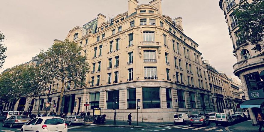 Paris'te bölge belediye başkanı Suriyeli Kürtlere 200 bin euro yardım yapılacağını duyurdu