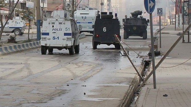 Diyarbakır'da 13 mahallede sokağa çıkma yasağı