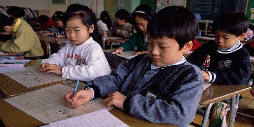 Okulu bırakan Japon çocuk sayısı neden artıyor?