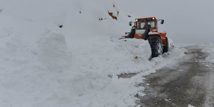 Dersim’de kar kalınlığı bir metreyi aştı