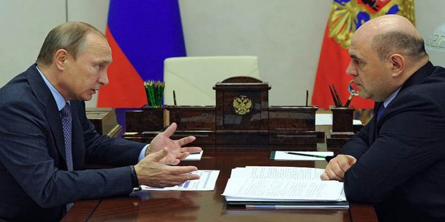 Putin, istifa eden Medvedev'in yerine Mişustin'i aday gösterdi