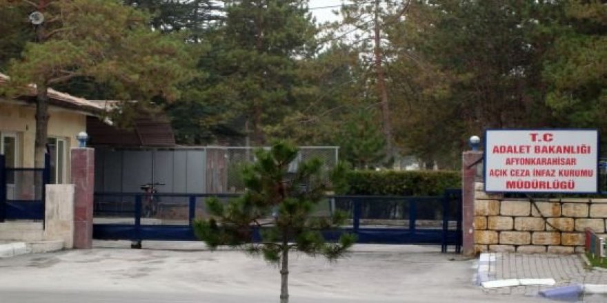 Cezaevi'nde 'işkence' iddiası: 'Tutukluların el ve ayaklarını kırdılar'