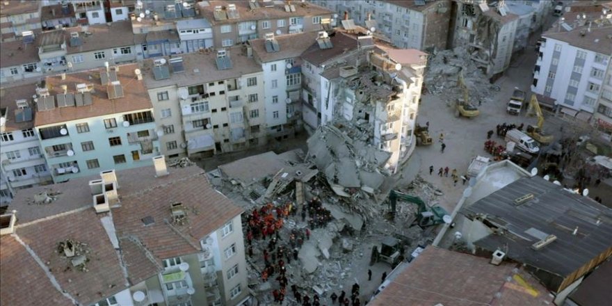 Elazığ depreminde hayatını kaybedenlerin sayısı 40’a yükseldi