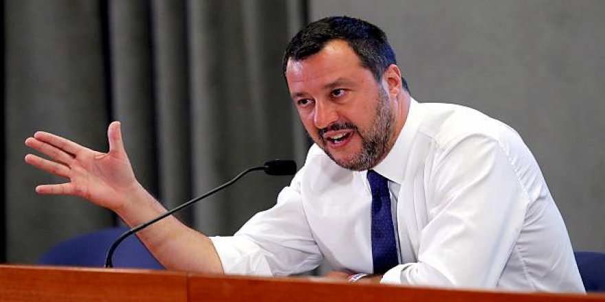 Salvini 15 yıla kadar hapisle yargılanacak