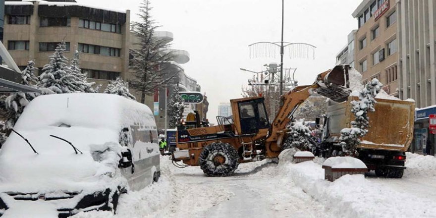 Hakkari ve Van'a 'yoğun kar' uyarısı