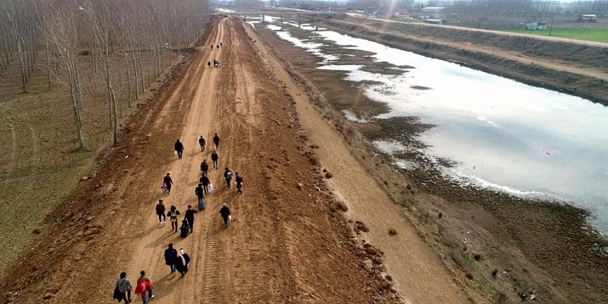 Dışişleri Bakanlığı: Göçmenlerin Batı'ya hareketi İdlib'deki durumun kötüleşmesi halinde sürebilir