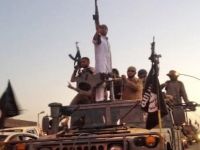 IŞİD Musul'da kaçırdığı çocukları canlı kalkan yaptı!