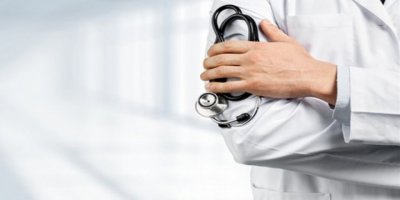 Koronavirüs etkisi: KHK’li doktorların pandemi hastanelerinde çalışmasına izin verilecek