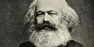 Korona günlerinde Karl Marx