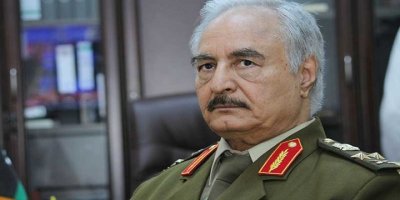 Libya'da Hafter devlet başkanlığını ilan etti