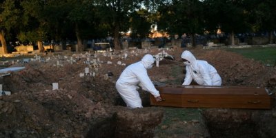 Meksika'da bir günde 1092 ölü