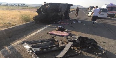 Ağrı’da trafik kazası: 3 ölü, 6 yaralı